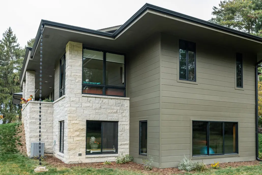 Monona-web-10 Monona exterior photo