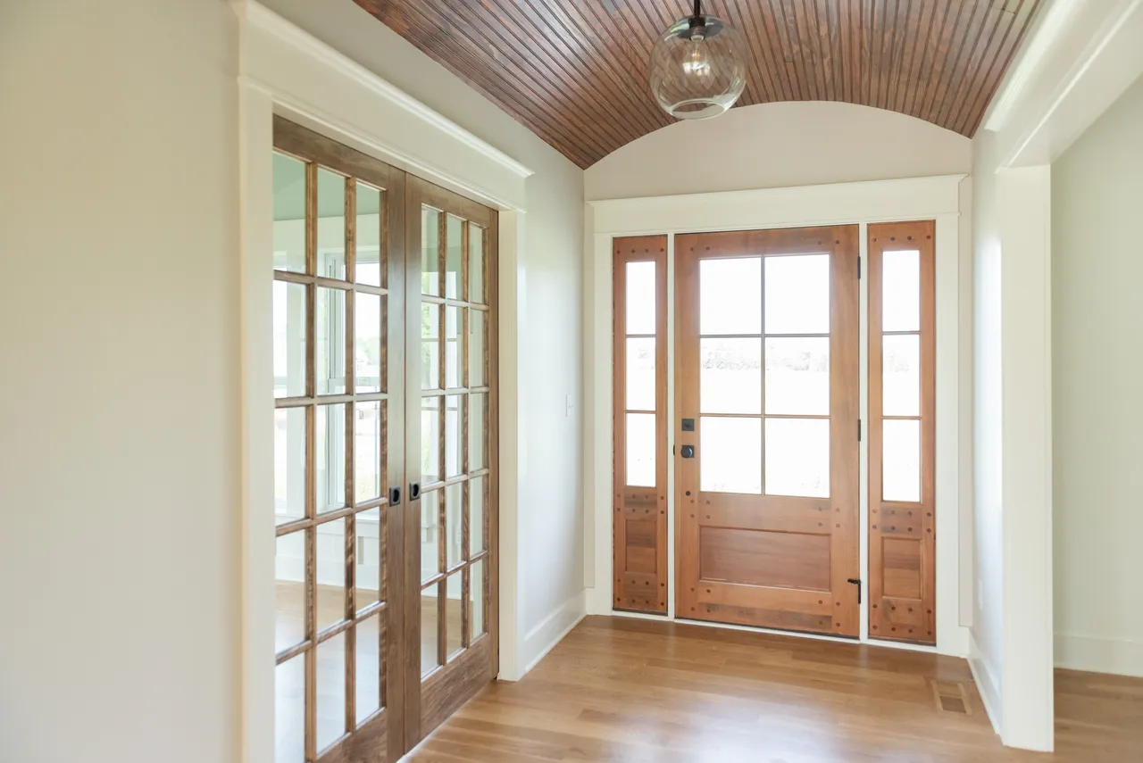 Fairhaven II - Entryway