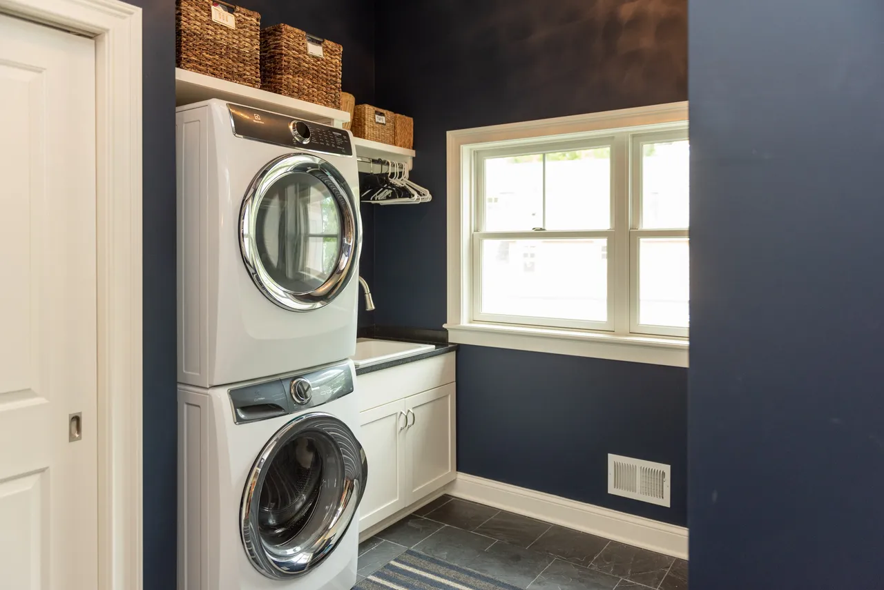 The Geneva - Laundry Room