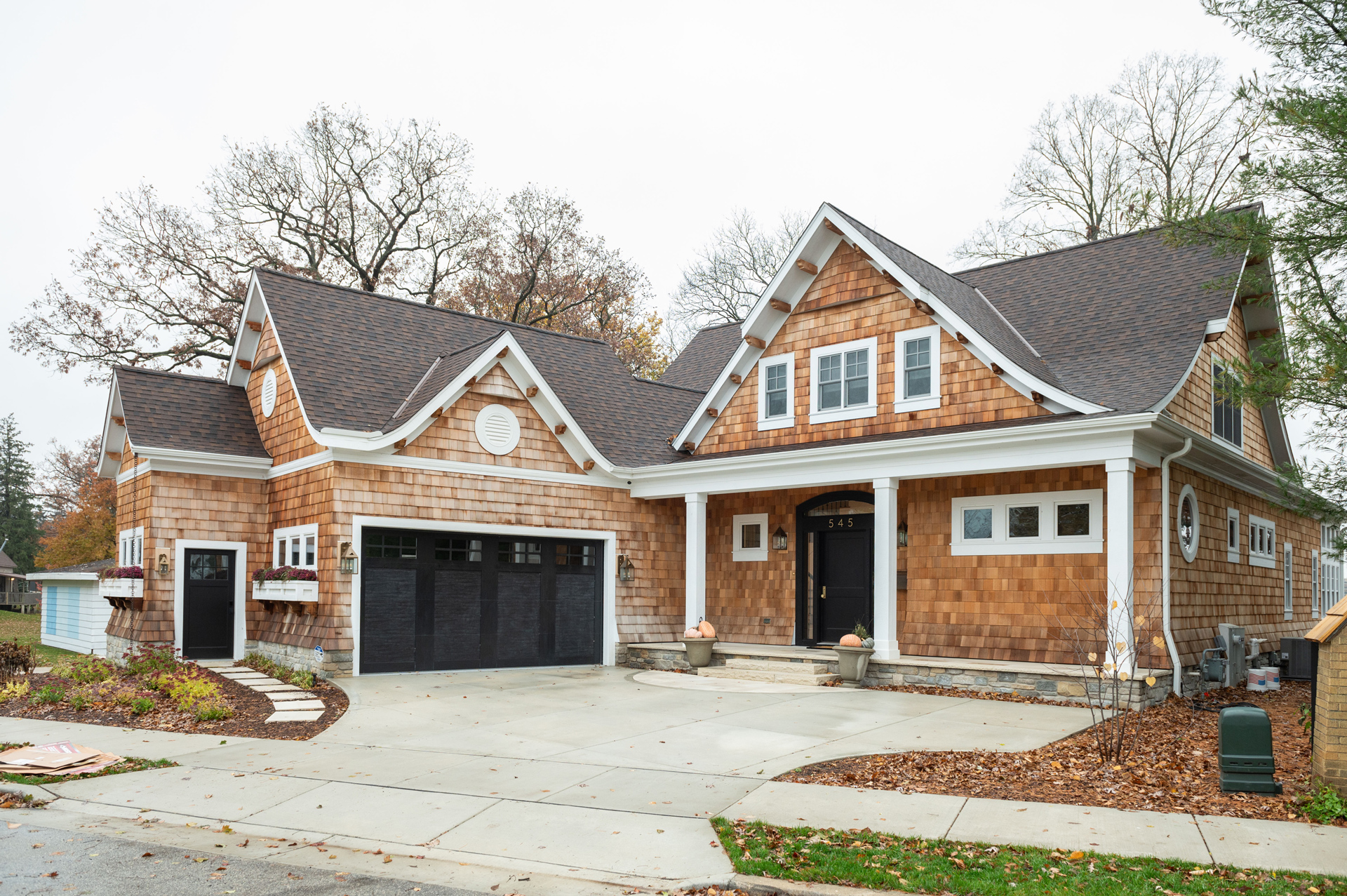 The Madison front exterior photo