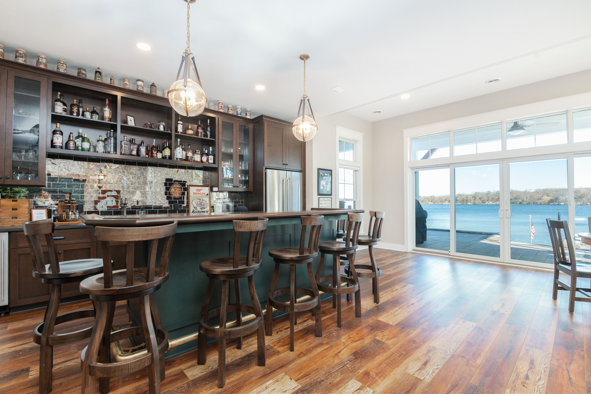 The Destin bar