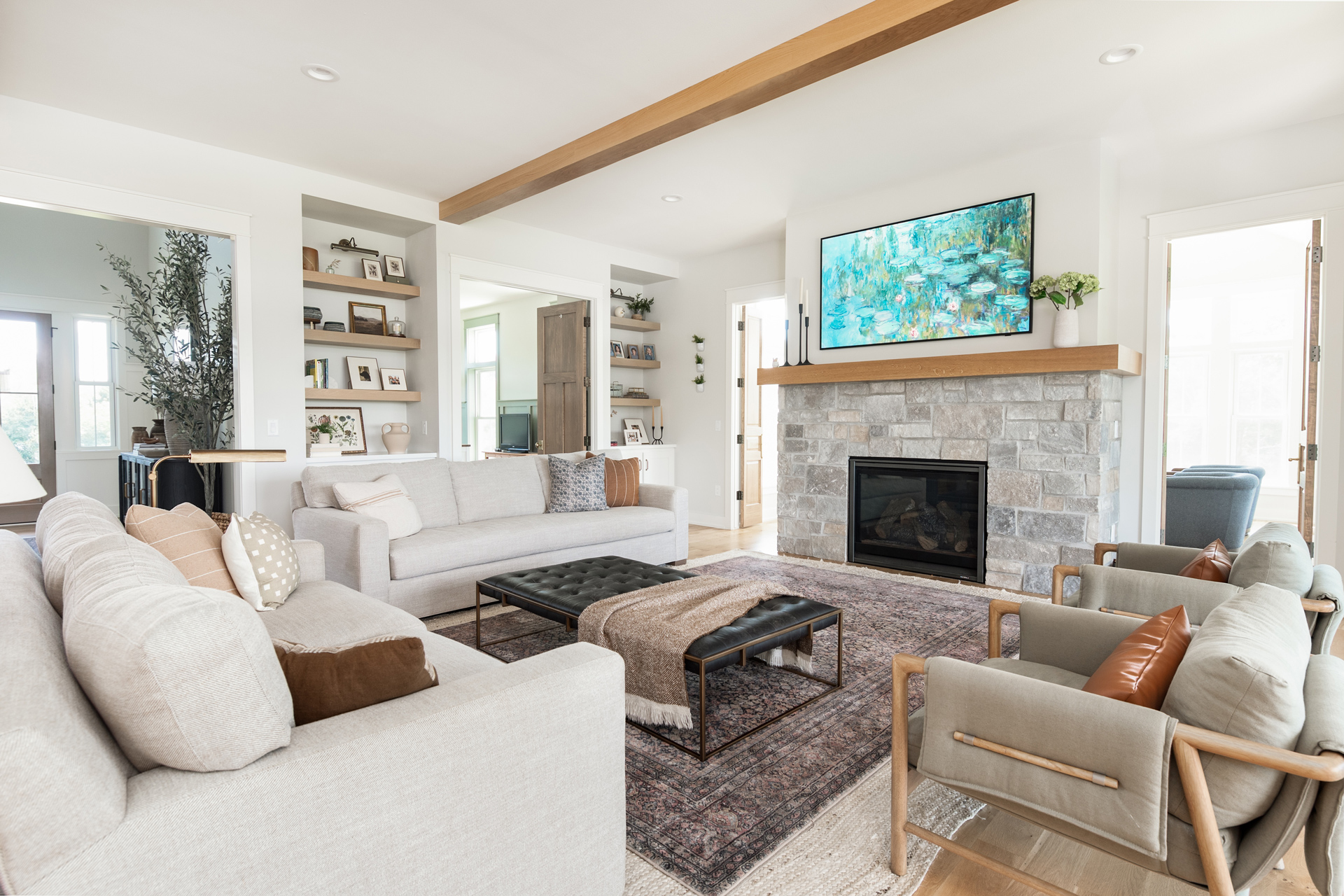 The-Erin-web-10 The Erin living room